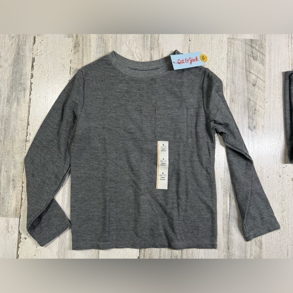 2 NWT Cat and Jack long sleeve tee Sz S (6/7)